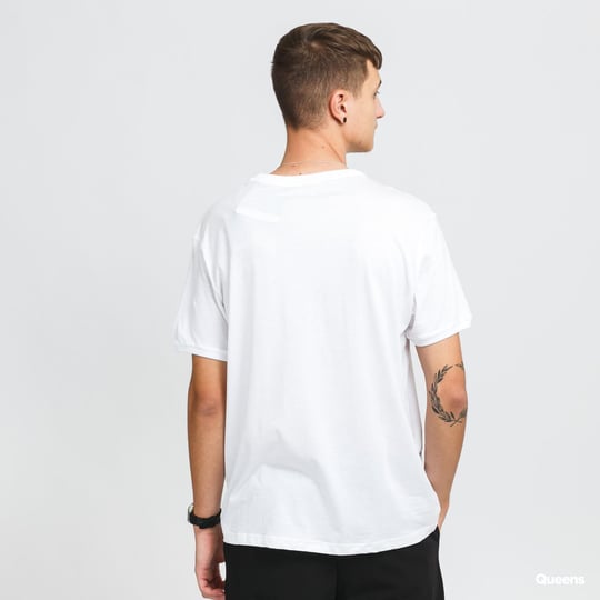 Tommy Hilfiger Tommy Hilfiger Erkek Kısa Kollu Yuvarlak Yaka Logolu Beyaz T-Shirt UM0UM01915-YBR