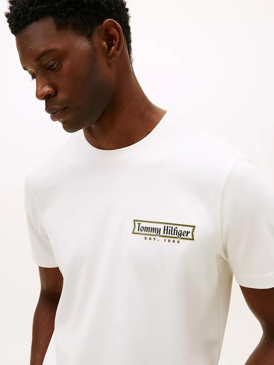 Tommy Hilfiger Tommy Hilfiger Erkek Normal Kalıp Yuvarlak Yakalı Logo İmzalı Kısa Kollu Beyaz T-Shirt MW0MW41463-YBL