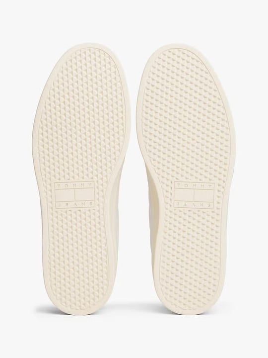 Tommy Hilfiger Tommy Hilfiger Erkek Rahat Düz Taban Nefes Alabilir Üst Yüzeyli Deri Beyaz-Lacivert Sneaker EM0EM01574-0LG