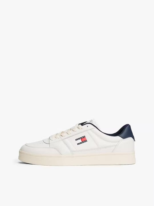 Tommy Hilfiger Tommy Hilfiger Erkek Rahat Düz Taban Nefes Alabilir Üst Yüzeyli Deri Beyaz-Lacivert Sneaker EM0EM01574-0LG