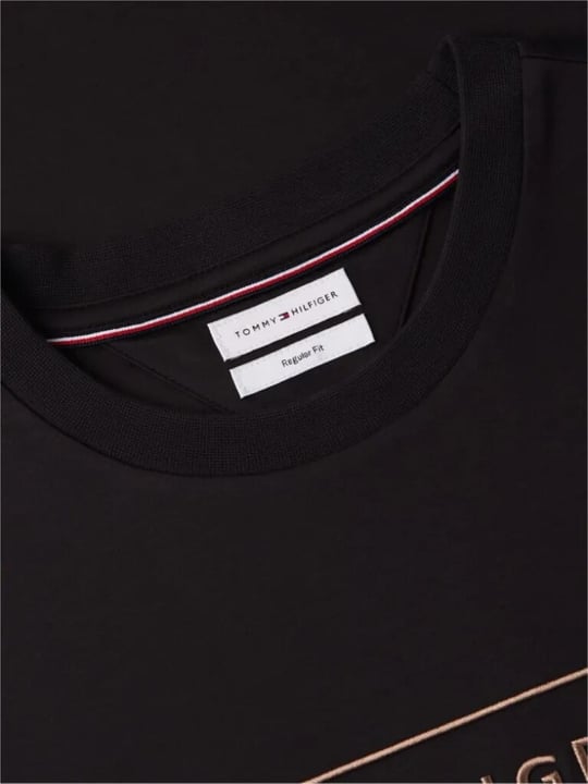 Tommy Hilfiger Tommy Hilfiger Erkek Regular Fit Esnek Pamuklu İnterlok Örme Logolu Bisiklet Yaka Kısa Kollu Siyah T-Shirt MW0MW44880-BDS