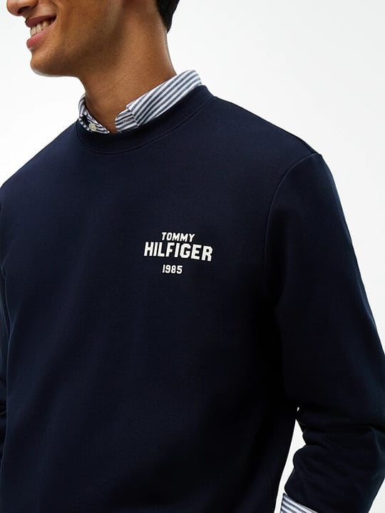 Tommy Hilfiger Tommy Hilfiger Erkek Regular Fit Pamuklu Logo Detaylı Bisiklet Yaka Uzun Kollu Lacivert Sweatshirt MW0MW44938-DW5