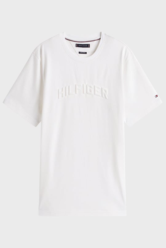 TOMMY HILFIGER Tommy Hilfiger Erkek Regular Fit Logo Kabartmalı Yuvarlak Yakalı Pamuklu Kısa Kollu Beyaz T-Shirt MW0MW39366-YBR