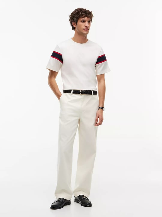 Tommy Hilfiger Tommy Hilfiger Erkek Regular Fit Esnek Pamuklu Bisiklet Yaka Kısa Kollu Ekru T-Shirt MW0MW44918-Z00