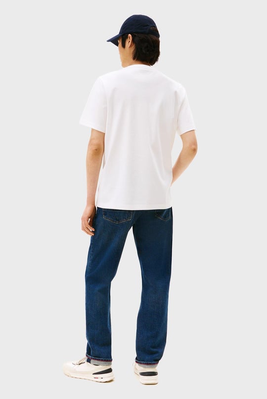 TOMMY HILFIGER Tommy Hilfiger Erkek Regular Fit Logo Kabartmalı Yuvarlak Yakalı Pamuklu Kısa Kollu Beyaz T-Shirt MW0MW39366-YBR