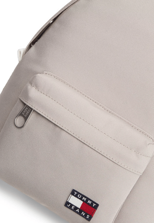 Tommy Hilfiger Tommy Hilfiger Kadın Ayarlanabilir Askılı Logo Etiketli Fermuarlı Ön Cepli Bej Sırt Çantası AW0AW18648-AEP