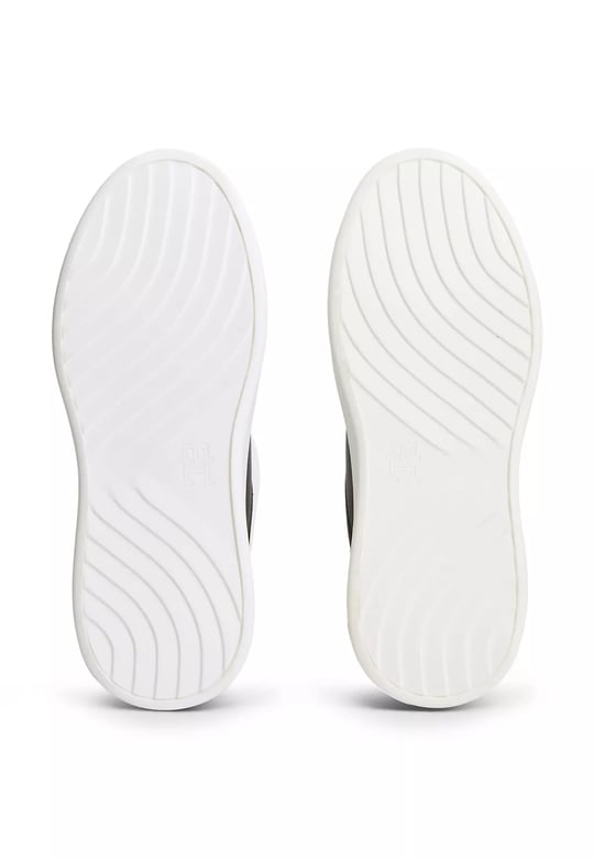 Tommy Hilfiger Tommy Hilfiger Kadın Deri Detaylı Düşük Bilekli Rahat Taban Siyah Sneaker FW0FW09396-BDS