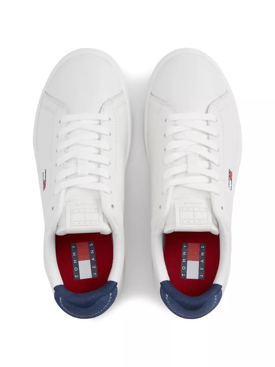 Tommy Hilfiger Tommy Hilfiger Kadın Düşük Bilekli İkonik Bayrak Logo Desenli Süet Detaylı Deri Beyaz Sneaker EN0EN03146-0GZ