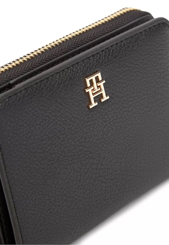 Tommy Hilfiger Tommy Hilfiger Kadın Fermuarlı Kart Bölmeli Siyah Cüzdan AW0AW18475-BDS