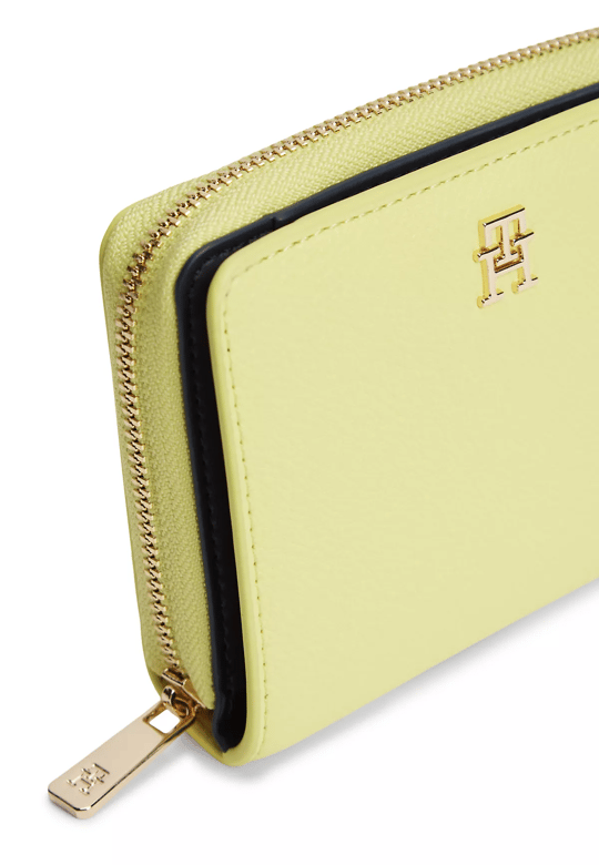 Tommy Hilfiger Tommy Hilfiger Kadın Fermuarlı Kart Bölmeli Yeşil Cüzdan AW0AW18475-LSK