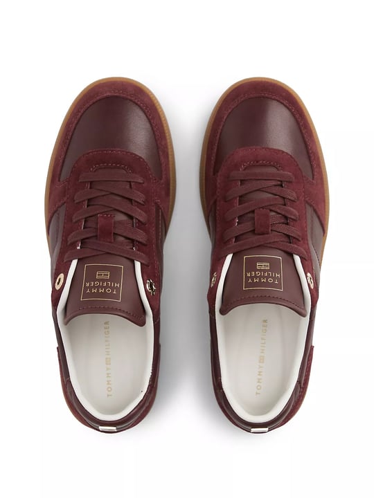 Tommy Hilfiger Tommy Hilfiger Kadın Hakiki Deri Dokulu Panelli Metalik Logolu Bayrak Detaylı Bordo Sneaker FW0FW09483-XUT