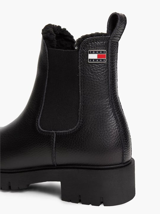Tommy Hilfiger Tommy Hilfiger Kadın Hakiki Deri İçi Sıcak Astarlı Yanları Lastikli Tırtıklı Tabanlı Logo Plakalı Siyah Bot & Bootie EN0EN03102-BDS