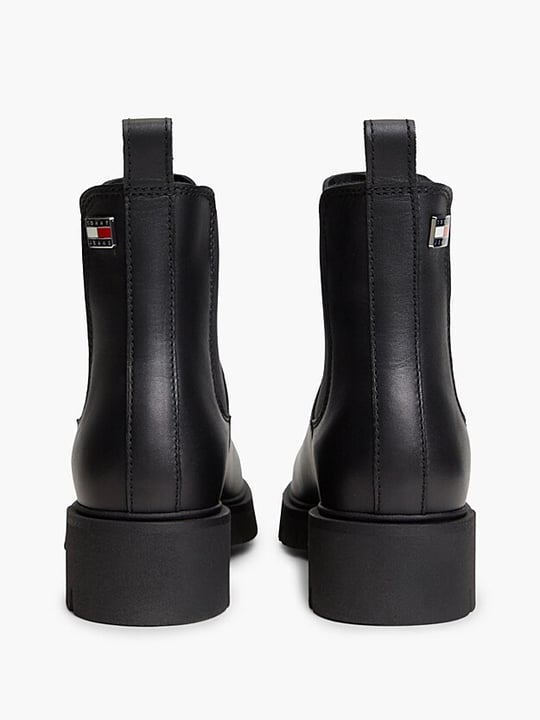 Tommy Hilfiger Tommy Hilfiger Kadın Hakiki Deri Yanları Lastikli Tırtıklı Tabanlı Logo Plakalı Siyah Bot & Bootie EN0EN03105-BDS