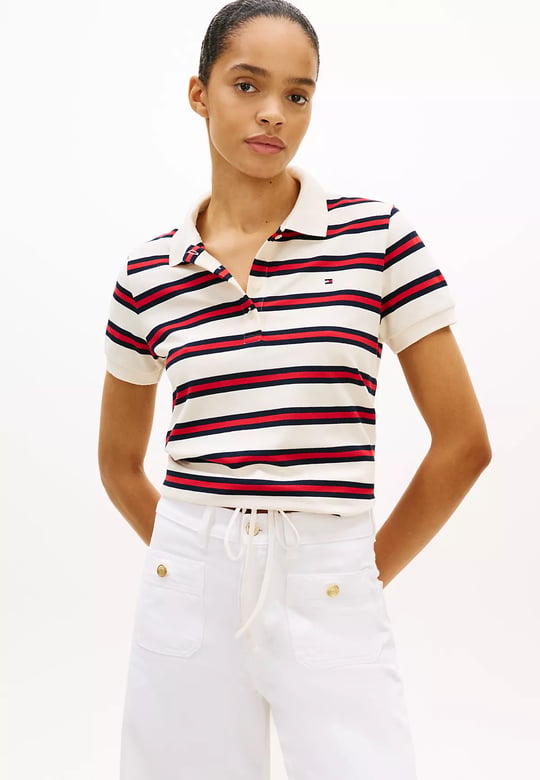 Tommy Hilfiger Tommy Hilfiger Kadın Kalın Renk Çizgili Düğme Kapama Belden Kısmı İp Bağlamalı Beyaz Polo Yaka T-Shirt WW0WW49247-03L