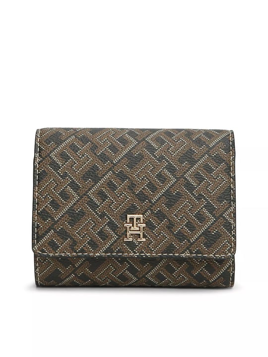 Tommy Hilfiger Tommy Hilfiger Kadın Logo Desenli Banknot ve Fermuar Bölmeli Kahverengi Cüzdan AW0AW18998-0GJ