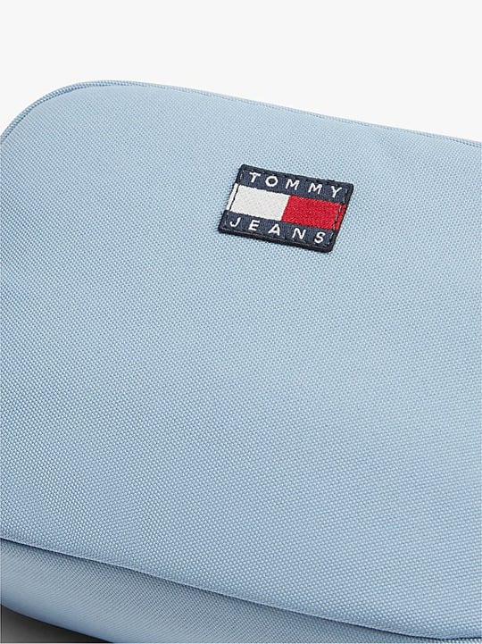 Tommy Hilfiger Tommy Hilfiger Kadın Logo Baskılı Ayarlanabilir Omuz Askılı Logo Etiketli Mavi Omuz Çantası AW0AW18769-DAR
