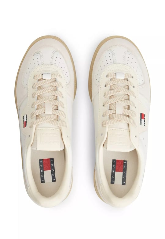 Tommy Hilfiger Tommy Hilfiger Kadın Monogram Logo Desenli Düşük Bilekli Rahat Taban Ekru Sneaker EN0EN03091-YBL