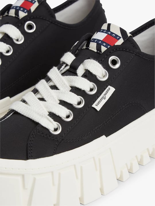 Tommy Hilfiger Tommy Hilfiger Kadın Platform Tabanlı Düşük Bilekli Desenli Siyah Sneaker EN0EN03070-BDS