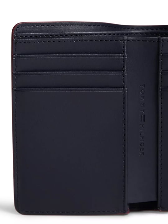Tommy Hilfiger Tommy Hilfiger Kadın Pürüzsüz Yüzeyli Kağıt ve Bozuk Para Bölmeli Bordo Cüzdan AW0AW18129-XUT
