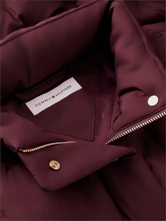 Tommy Hilfiger Tommy Hilfiger Kadın Regular Fit Su İtici Kaz Tüyü Dolgulu Dik Yaka Gizli Fermuarlı Bordo Ceket WW0WW49855-XIH