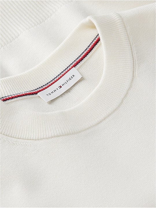 Tommy Hilfiger Tommy Hilfiger Kadın Regular Fit %100 Pamuk Örme Bisiklet Yaka Logo İşlemeli Metal Bayrak Detaylı Ekru Kazak WW0WW52298-Z00