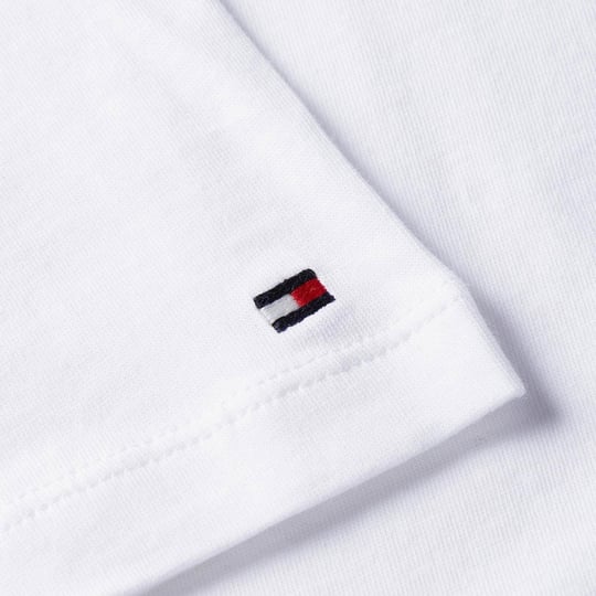 TOMMY HILFIGER Tommy Hilfiger Kadın Saf Pamuklu Yuvarlak Yaka Göğüste Logolu Kısa Kollu Beyaz Bluz WW0WW40276-YCF