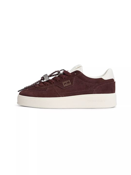 Tommy Hilfiger Tommy Hilfiger Kadın Süet Yüzey Çıkarılabilir Charm Detaylı Metalik Logolu Bordo Sneaker EN0EN03122-GSA