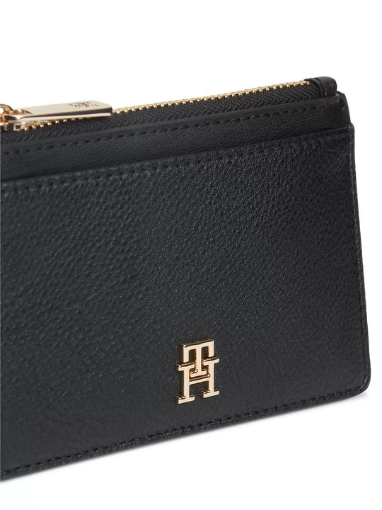 Tommy Hilfiger Tommy Hilfiger Kadın TH Monogram Logolu Fermuarlı Ekstra Kartlık Bölmeli Siyah Cüzdan AW0AW18867-BDS