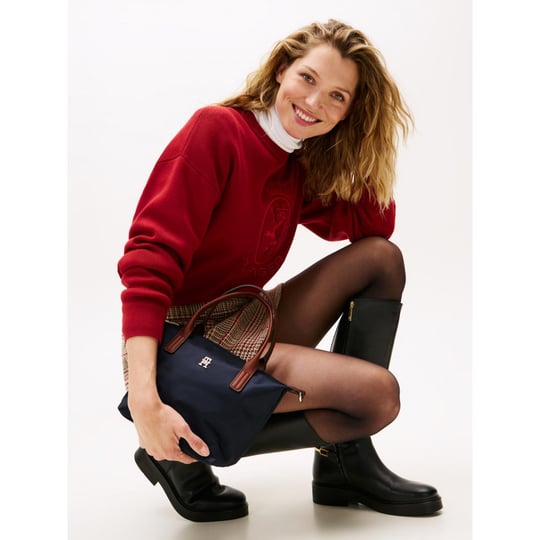 Tommy Hilfiger Tommy Hilfiger Kadın TH Monogram Logolu Fermuarlı Kısa Askılı Lacivert Omuz Çantası AW0AW17709-DW6