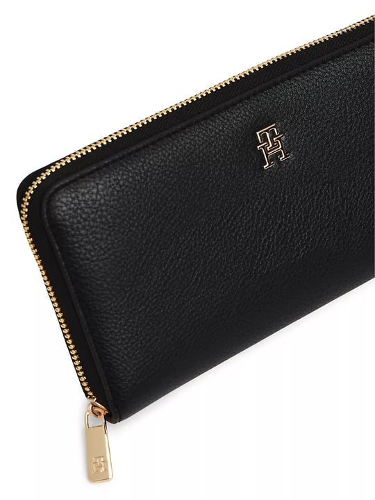 Tommy Hilfiger Tommy Hilfiger Kadın TH Monogram Logolu Bozuk Para Cepli Fermuarlı Siyah Cüzdan AW0AW18483-BDS