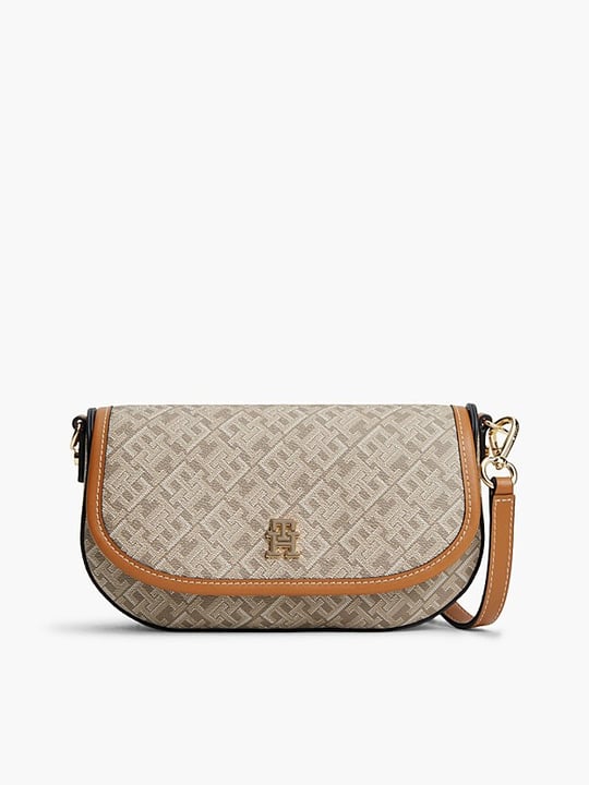 Tommy Hilfiger Tommy Hilfiger Kadın TH Monogram Desenli Mıknatıs Kapamalı Çıkarılabilir Çapraz Askılı Bej Omuz Çantası AW0AW19172-0I1