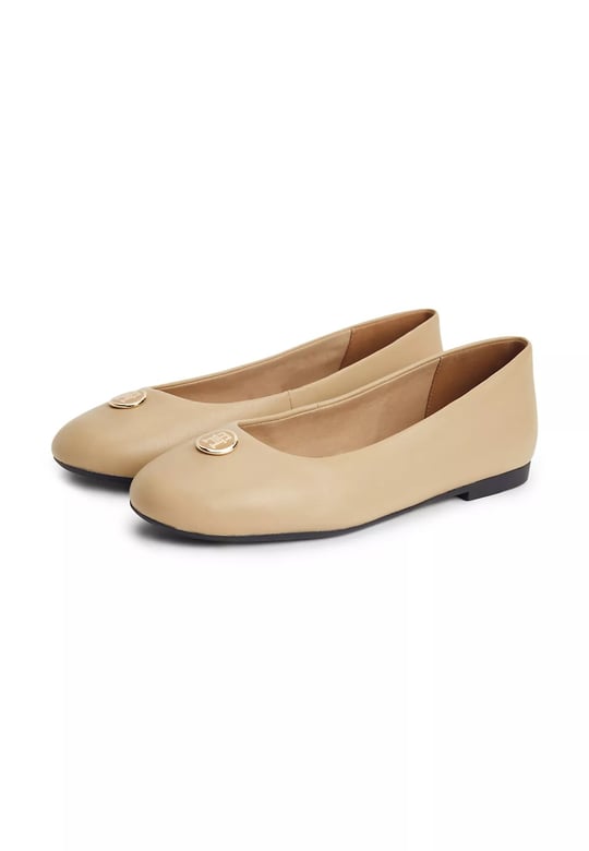Tommy Hilfiger Tommy Hilfiger Kadın Yuvarlak Burunlu Deri Bej Espadril FW0FW09374-ABS