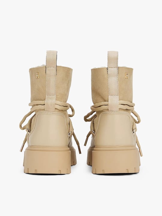 Tommy Hilfiger Tommy Hilfiger Kadın Yumuşak Dolgulu İç Kısım Süet Dış Yüzey Yüksek Tabanlı Kar Bej Bot & Bootie FW0FW08996-ACC