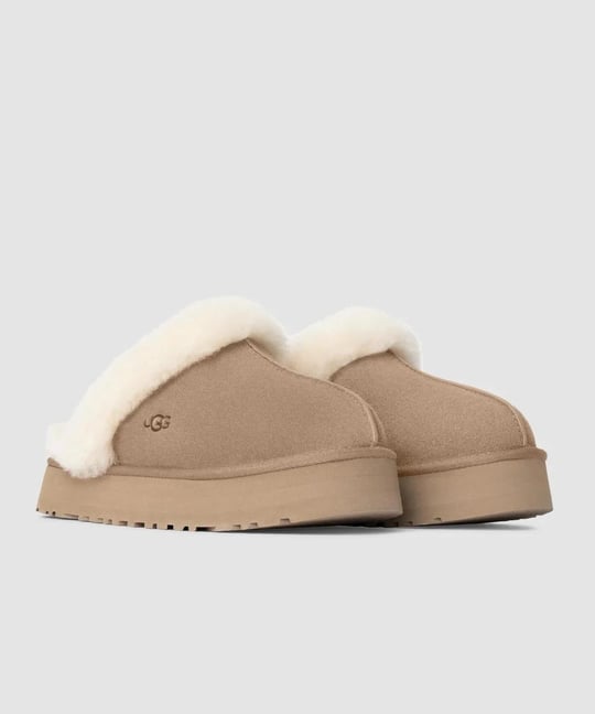 UGG UGG Kadın Rahat Yastık Tabanlı EVA Dış Tabanlı %100 Hakiki Süet Deri Kum Terlik 1122550-SAND