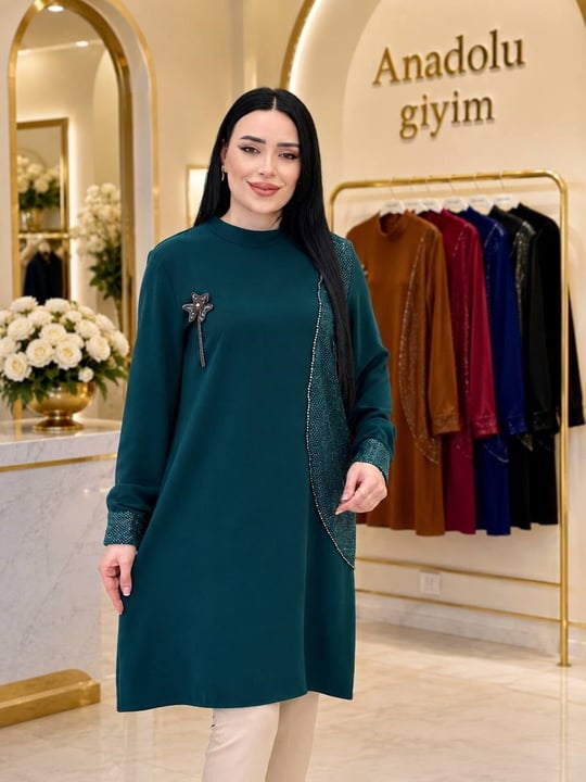 File Detay Broşlu Tunik 2234 T-26 Zümrüt Yeşil