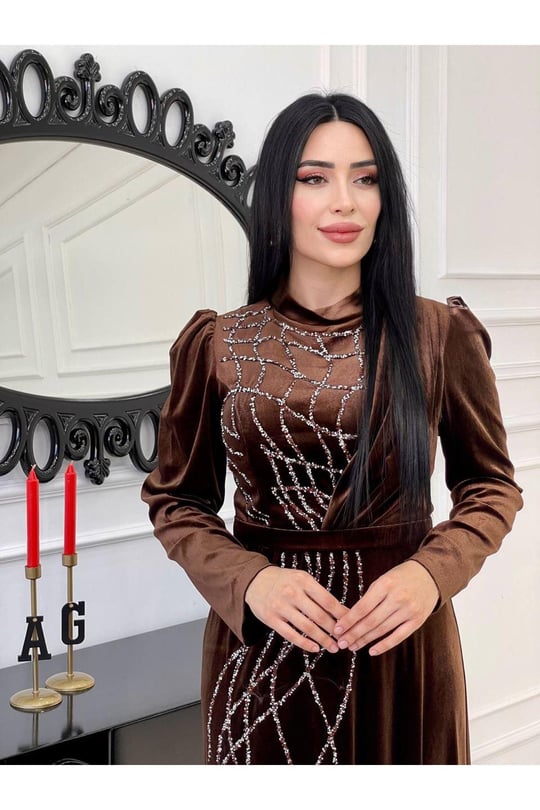 Taş İşleme Kadife Elbise 4256-Kahverengi