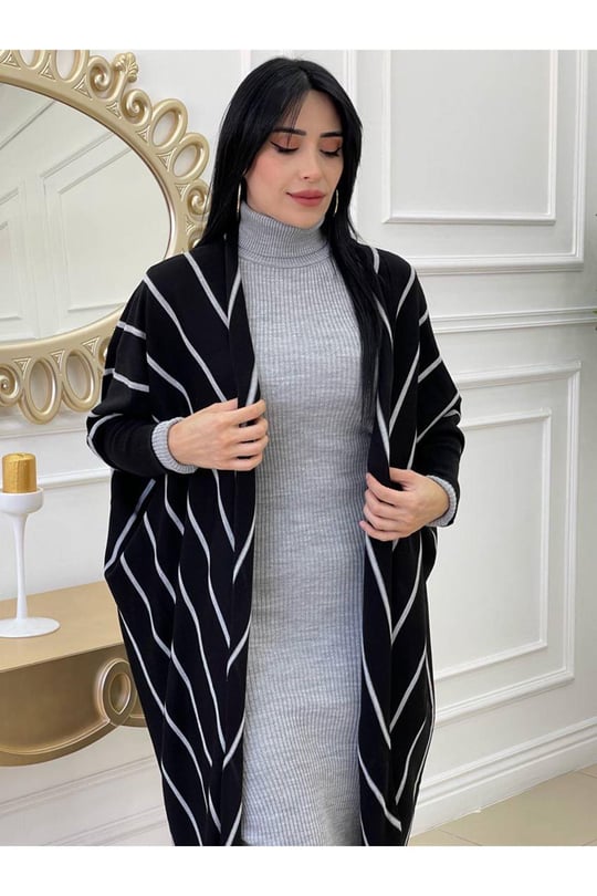 Yarasa Kol Hırkalı Elbise-Siyah
