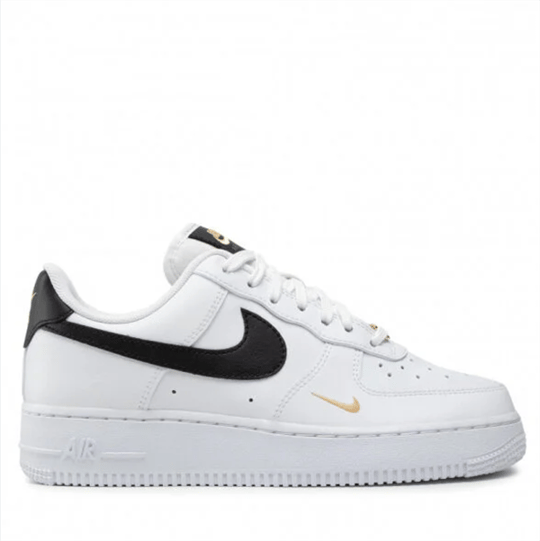 Sneaker White