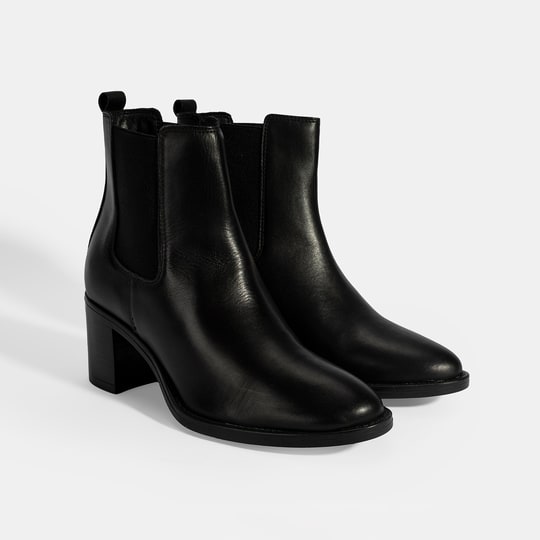 Kadın Siyah Lastikli Topuklu Deri Bot