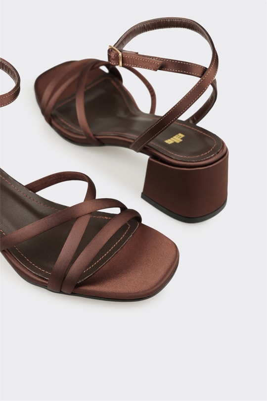 Kahve Kadın Günlük Sandalet