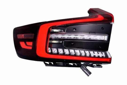 HELLAArka Far Volvo C40HELLA 2SK015561111