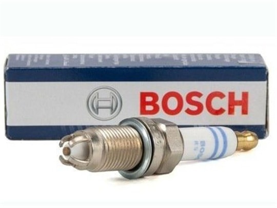 Audi A3 2004 - 2013 1.6 FSI Ateşleme Bujisi Bosch Marka 101000068AA