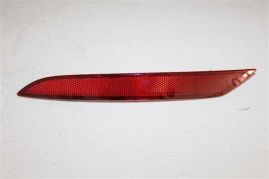 Golf 7 Arka Tampon Reflektörü Sol İthal