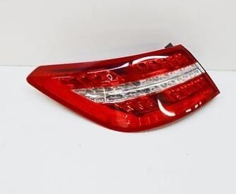 İTHALMercedes W207 Kasa E Coupe Sol Arka Dış Stop Lambası İthal Marka A2079060158A2079060158
