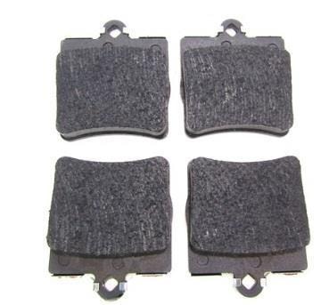 BSGMercedes W208 CLK Arka Fren Balata Takımı Std Paket Bsg Marka A0024207420A0024207420