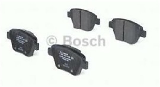 Skoda Octavia 2004 - 2013 Model Arası Arka Fren Balata Takımı Bosch Marka 5K0698451