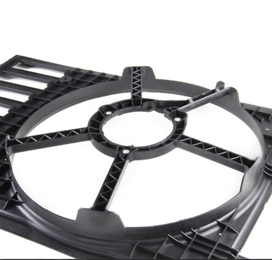 Skoda Roomster 2011-2015 Model Arası Fan Motor Davlumbazı Oris Marka 6R0121207L