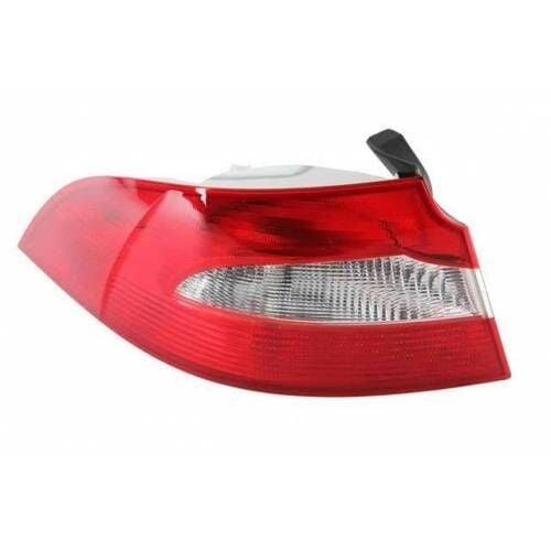 SkodaSkoda Super B 2008-2013 Model Arası Sol Arka Dış Stop İthal 3T5945111İTHAL 3T5945111