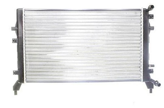 Volkswagen Passat 2011-2014 Model Arası Su Radyatörü Bsg Marka 1K0121251BN