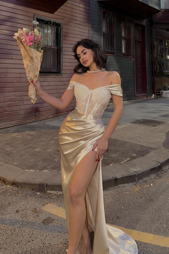 Cup Pearly Alina Abiye Gold
